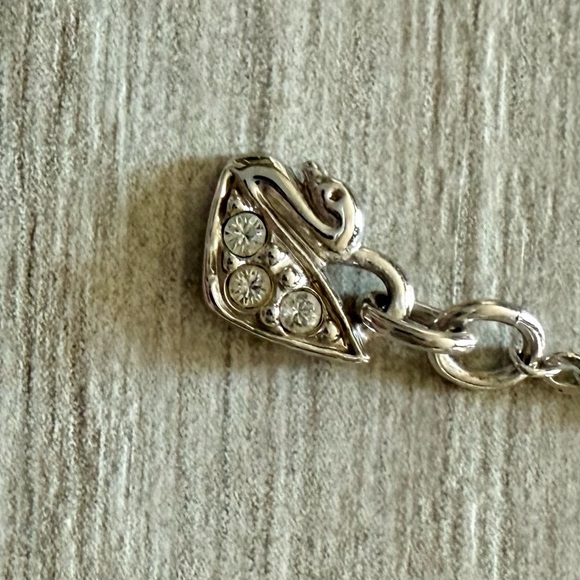 Swarovski Disney Alice in wonderland tea party necklace - Picture 4 of 6